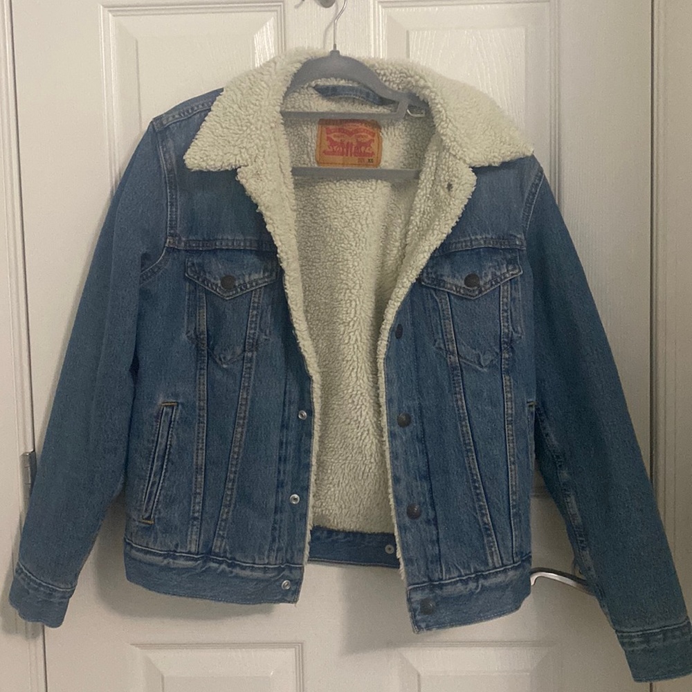 Sherpa Lined Levi’s Denim Jacket